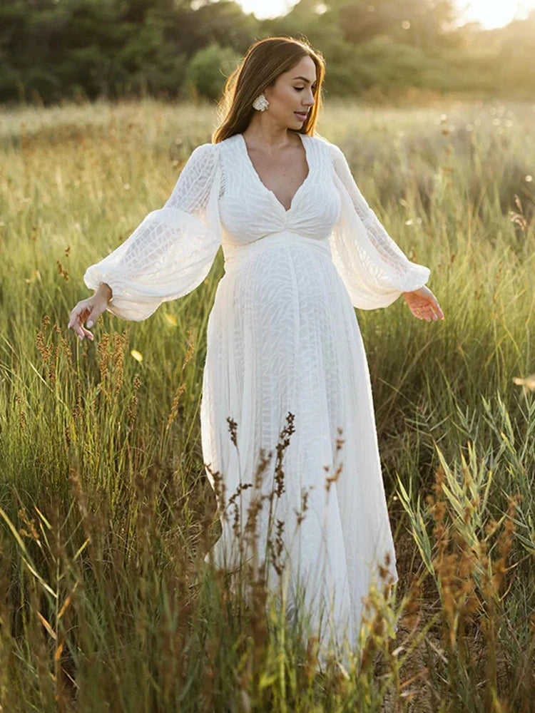 Boho White Maternity Photoshoot Dress with Long Sleeves Elegant Pregnancy Gown Baby Shower Photography Outdoor Maternity Outfit