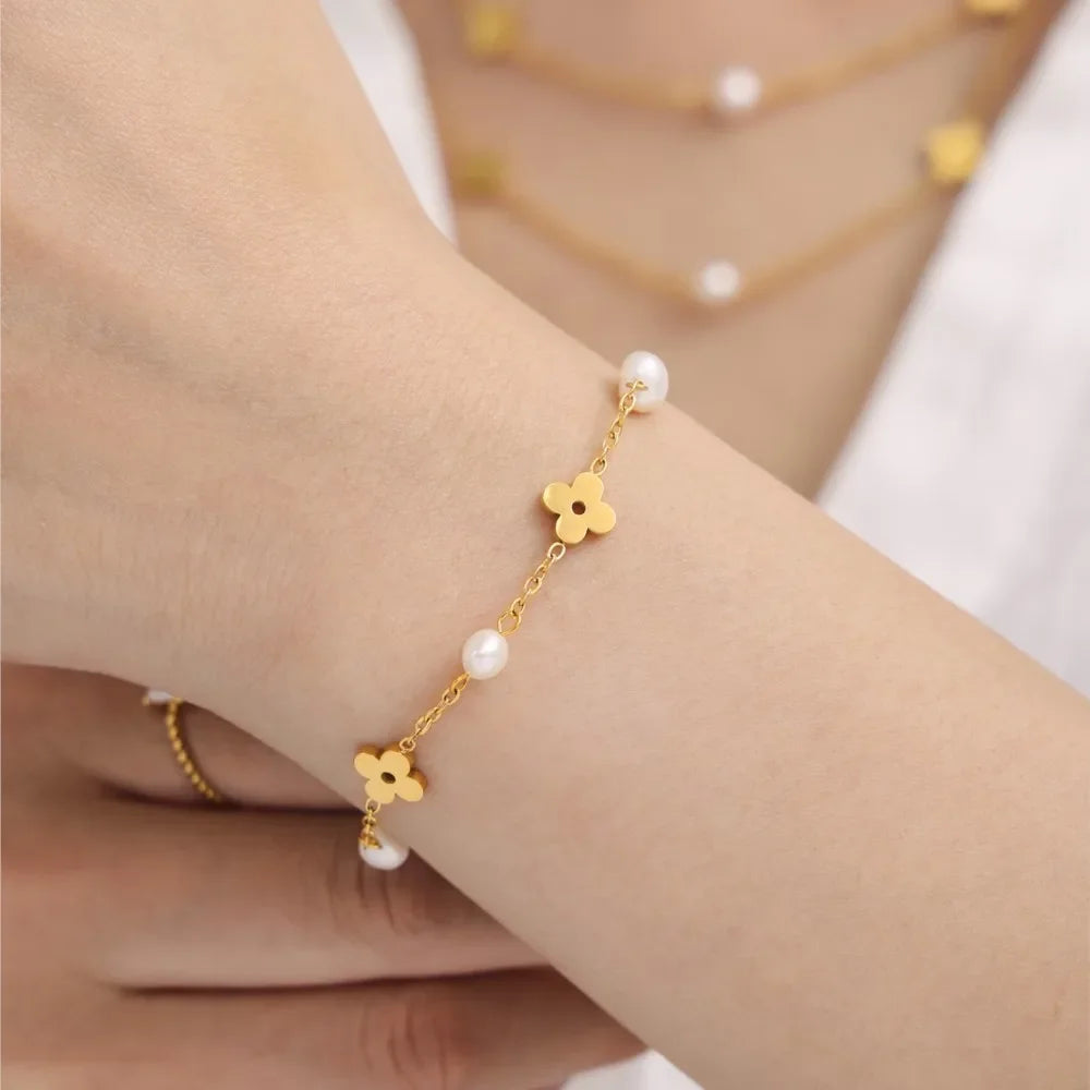 Sweet Flower Necklace Bracelet In Stainless Steel With Freshwater Pearl Neck Chains Choker Necklaces Bracelets Set For Women
