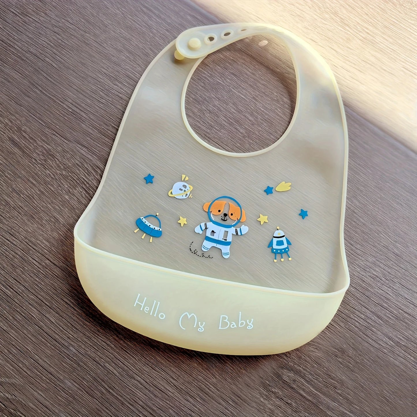 Waterproof Silicone Baby Bibs with Cute Cartoon Animal Prints, Adjustable Feeding Bib for Boys and Girls