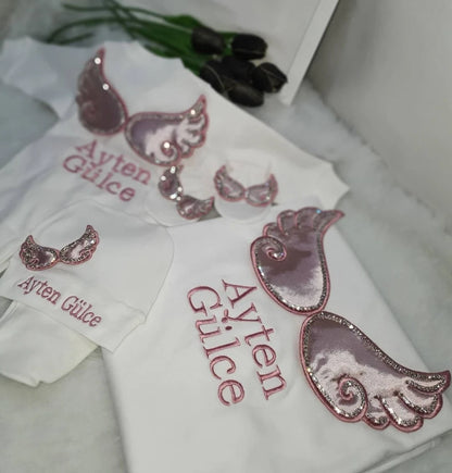 Dollbling 3pcs Wings Outfits Plus Blanket Any Name Embroidery Sweetwood Gift Set Baby Pajamas Hat Welcome Home Ceremonial dress