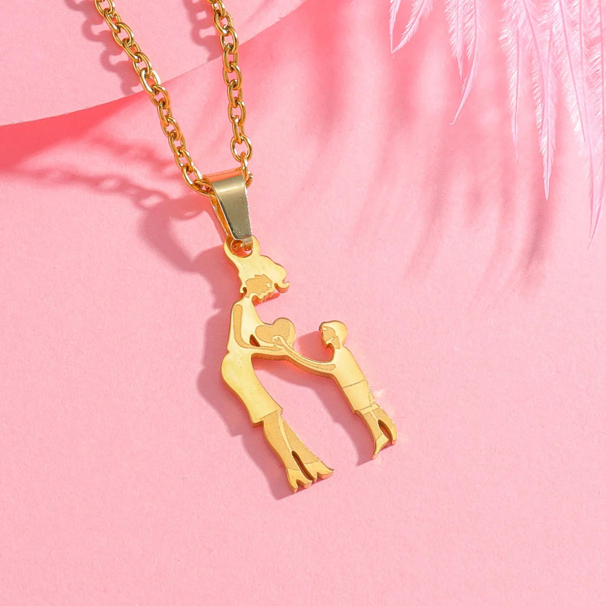 Lovely Gold Color Family Pendant Necklaces Mom Dad Children Baby Woman Stainless Steel Choker Jewelry Mother Day Gift New