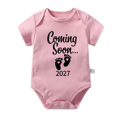 New Baby Coming Soon 2027 Announcement Newborn Baby Bodysuits Rompers Funny Boys Girls Outfits Body Pregnancy Reveal Clothes