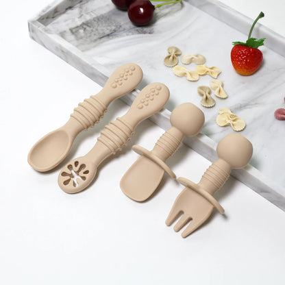 Silicone Food Grade 4pcs Baby Feeding Spoon Set Mini Small Fork and Spoon and Long Spoon Set