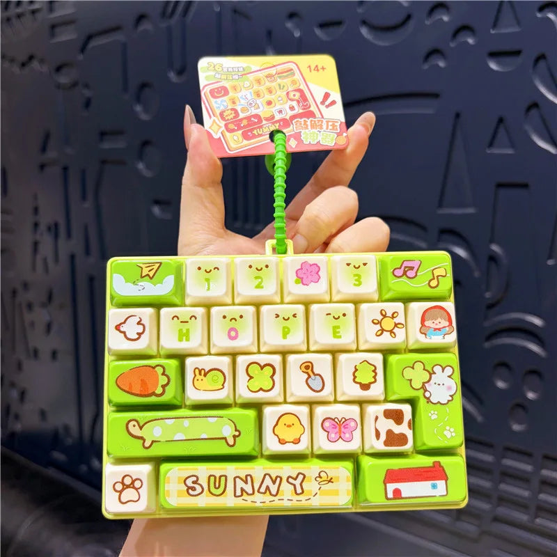 26 Keys Clicker Keychain Anti-Stress Keychain Hanging Pendant for Bag 26 Key Decompression Keyboard Keychains