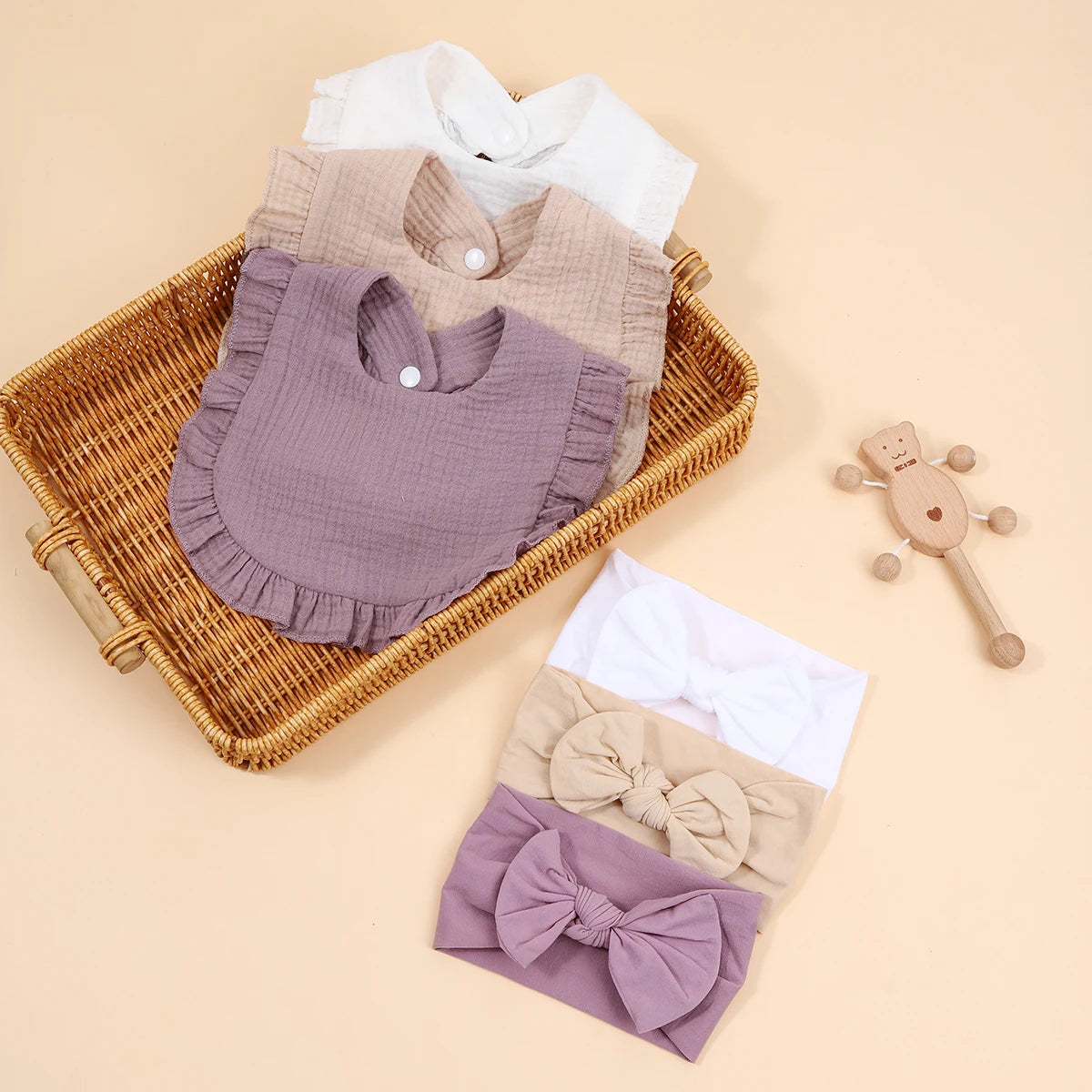 6Pcs/Lot Ribbed Baby Bibs Hair Bows Headbands for Baby Girls Ruffled Flower Saliva Towel Feeding Burp Cloth Scarf Headwear
