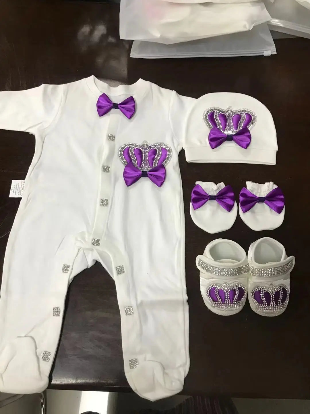 Light Pink Newborn Baby Personalized Name Outfits 4 Pieces Welcome Home Hospital Crown Jewelry Romper Set Layette