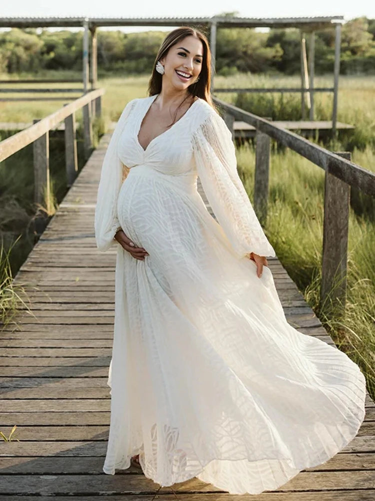 Boho White Maternity Photoshoot Dress with Long Sleeves Elegant Pregnancy Gown Baby Shower Photography Outdoor Maternity Outfit