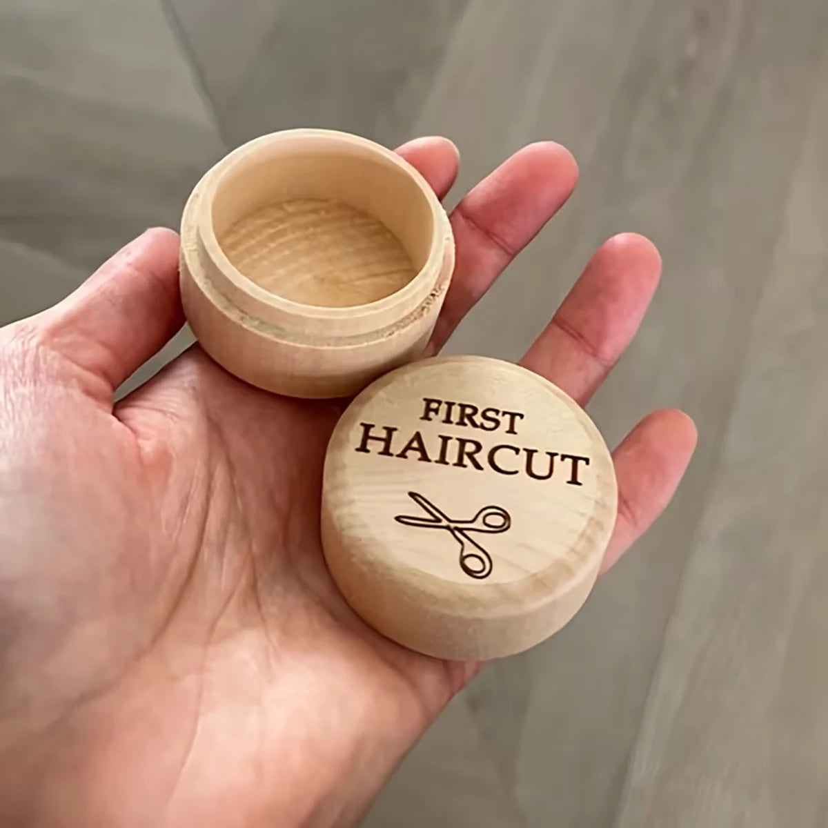 Natural Beech Wood Baby Fetal Hair Keepsake Box | Portable Memory Storage, Minimalist Lightweight Gift for New Parents