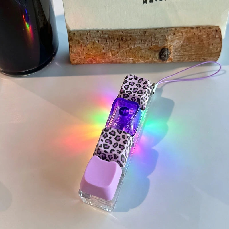 Light Up Keychain Keyboard 2/4 Key Keychain Pendant Decompression Keyring Hanging Pendant for Backpack Stress Releasing Gift