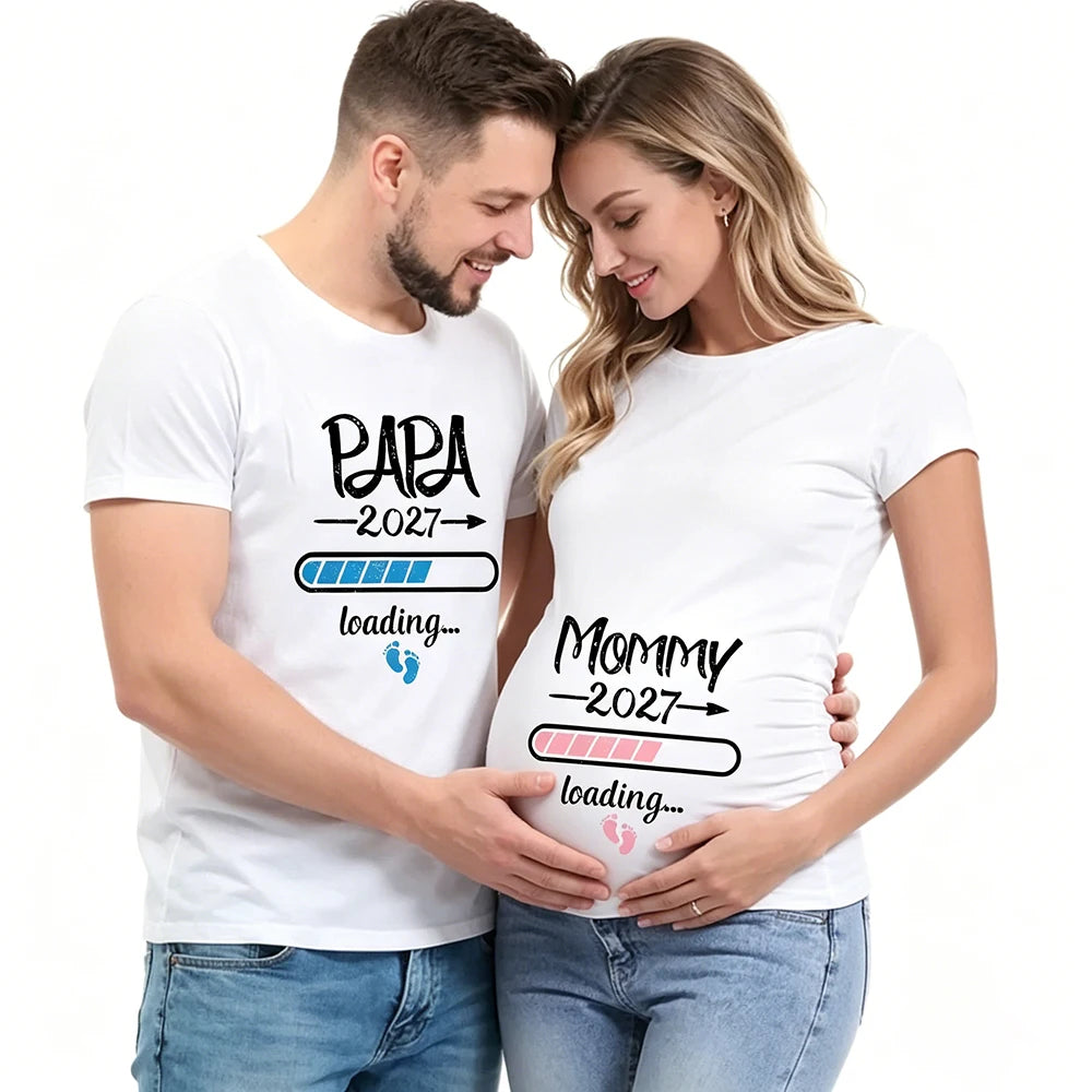 2027 New Cute Dad +Mom+ Baby Printed Couple Maternity T-Shirt Pregnancy Announcement Shirt Couple Pregnant Tshirt Clothes