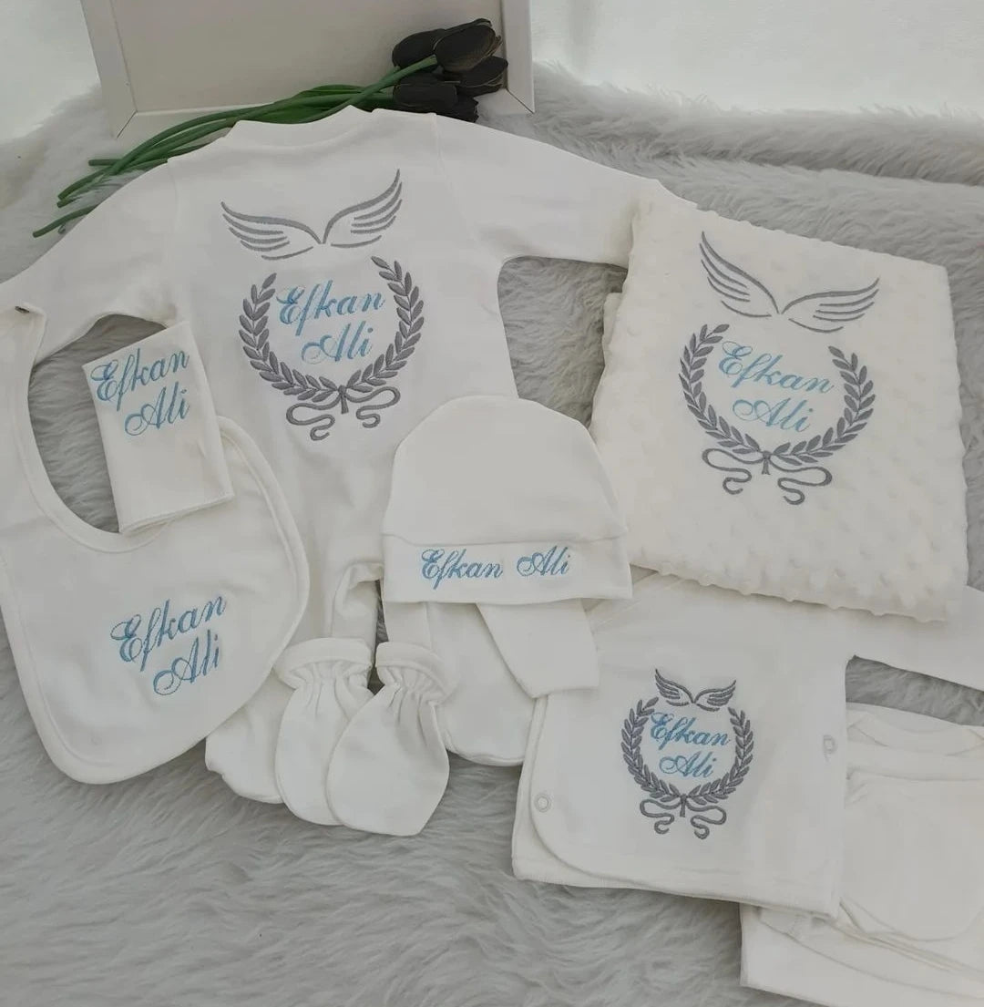 10pcs Wings Outfits Any Name Personalized Laurel Tree Embroidery Gift Baby Pajamas Hat Welcome Home Ceremonial dress