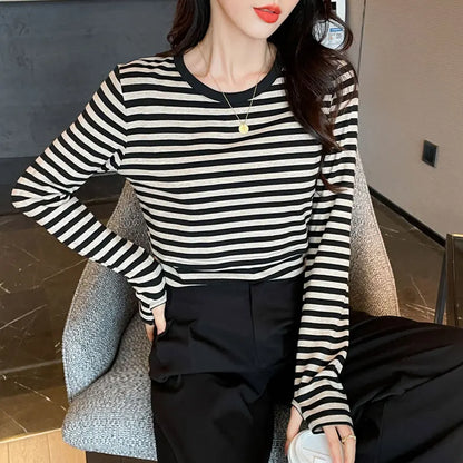 Autumn Postpartum Woman Breastfeeding Cotton T-shirt Lace Two-piece Nursing Tees Maternity