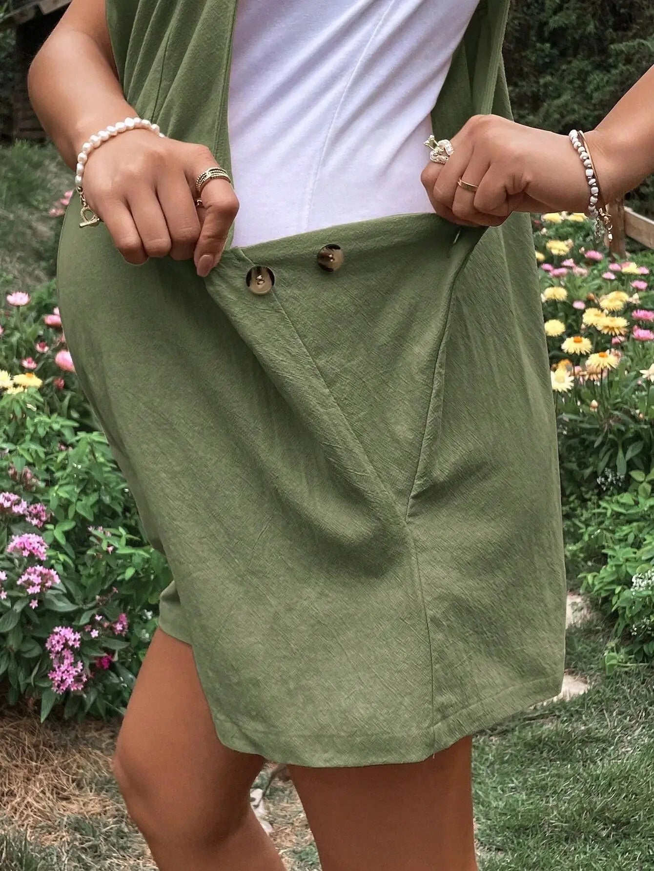 Summer New Pregnant Women's Solid Color Suspender Jumpsuit with Adjustable Waist Comfortable Casual Women's Shorts