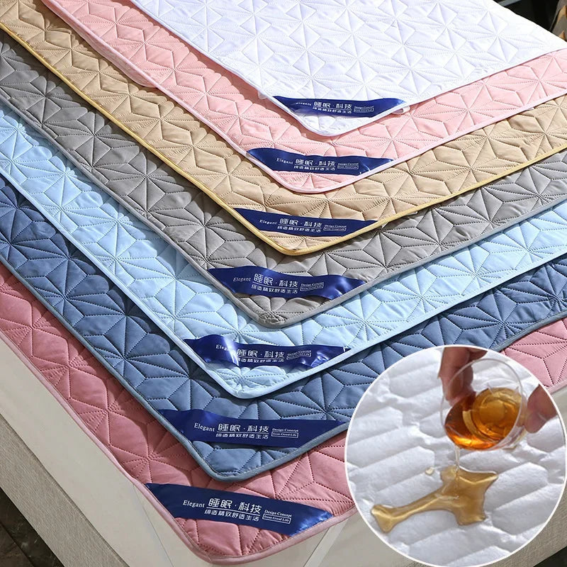 Sandwich Cotton Quilted Waterproof Bed Pad Elderly and Children Bed Protectors Pads Non-slip Anti Dust Skin-friendly Bed Cover