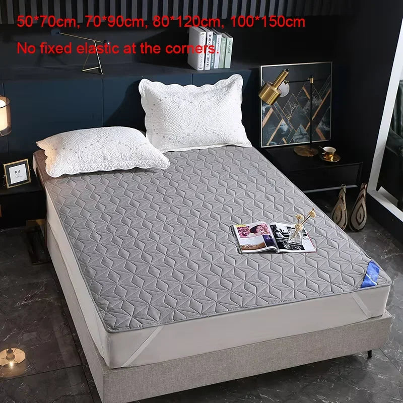 Sandwich Cotton Quilted Waterproof Bed Pad Elderly and Children Bed Protectors Pads Non-slip Anti Dust Skin-friendly Bed Cover