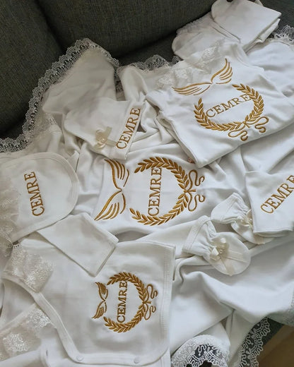 10pcs Wings Outfits Any Name Personalized Laurel Tree Embroidery Gift Baby Pajamas Hat Welcome Home Ceremonial dress