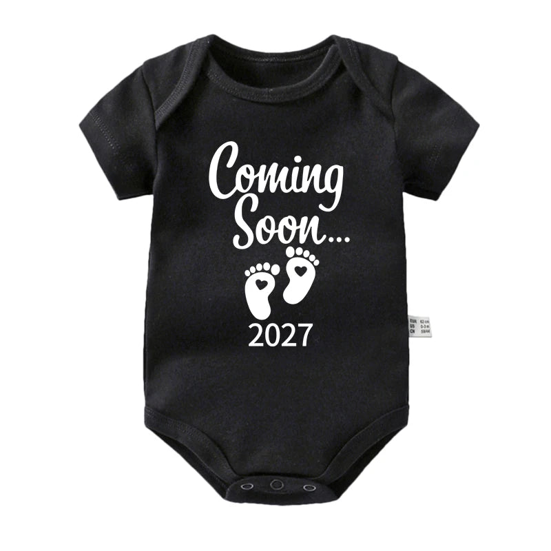 New Baby Coming Soon 2027 Announcement Newborn Baby Bodysuits Rompers Funny Boys Girls Outfits Body Pregnancy Reveal Clothes