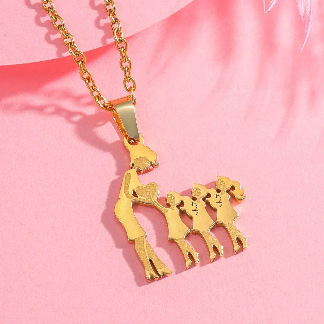 Lovely Gold Color Family Pendant Necklaces Mom Dad Children Baby Woman Stainless Steel Choker Jewelry Mother Day Gift New